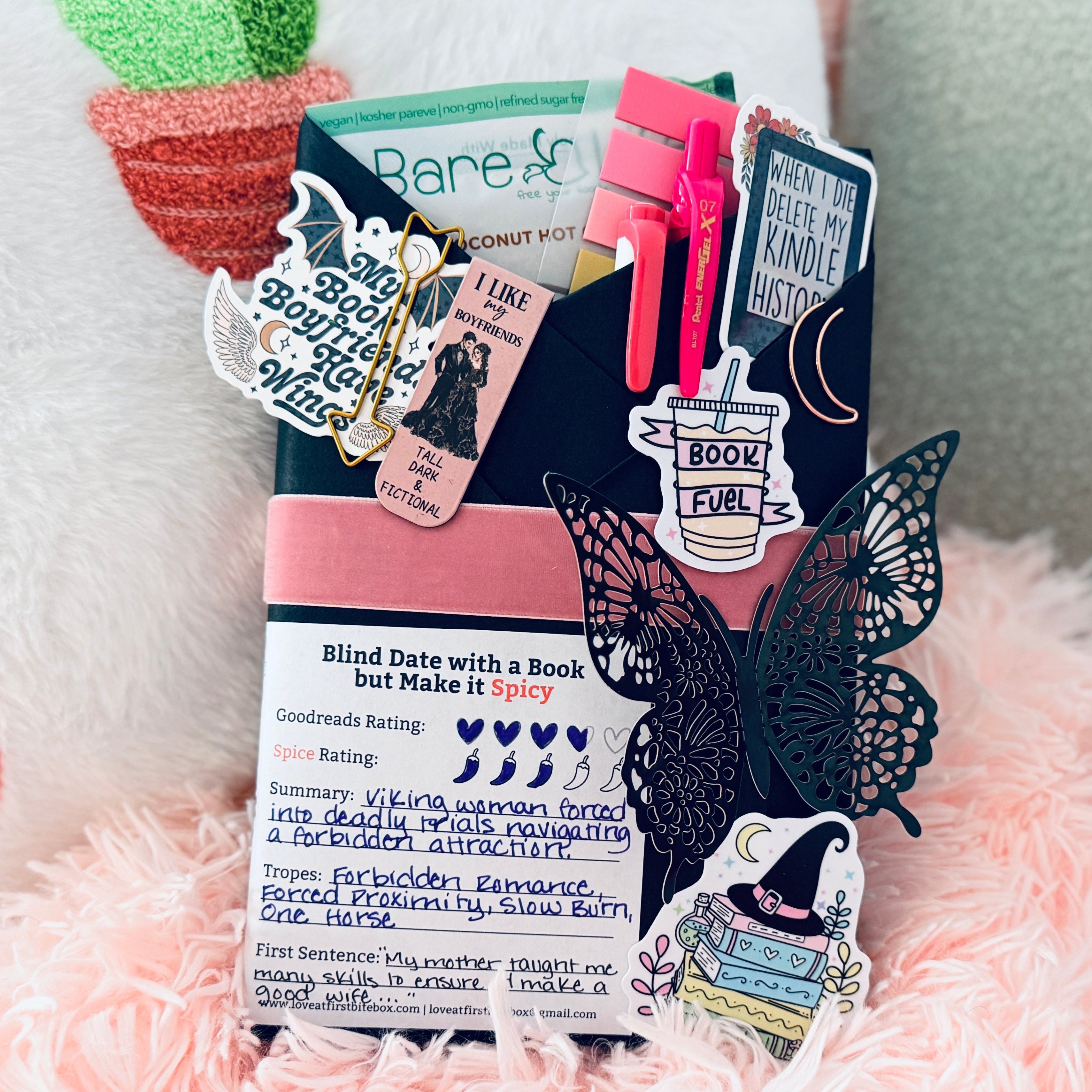 Random Romantasy/Dark/Paranormal Romance Blind Date with a Book